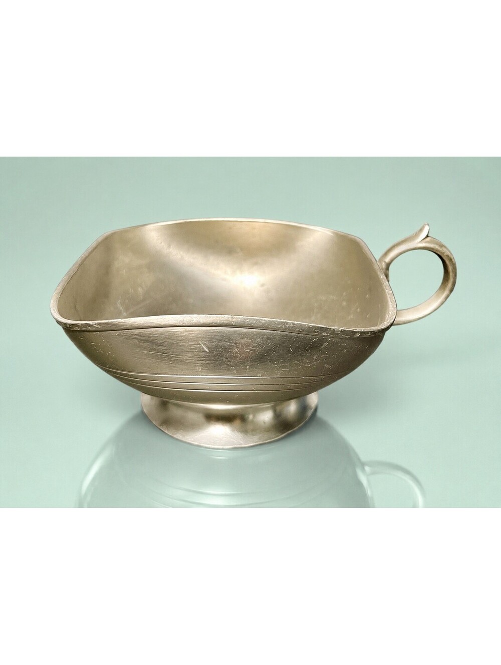 Meeuws & Zoon Holland 1950s Sauce Gravy Bowl Footed Pewter W/Handle, 4.5x3”